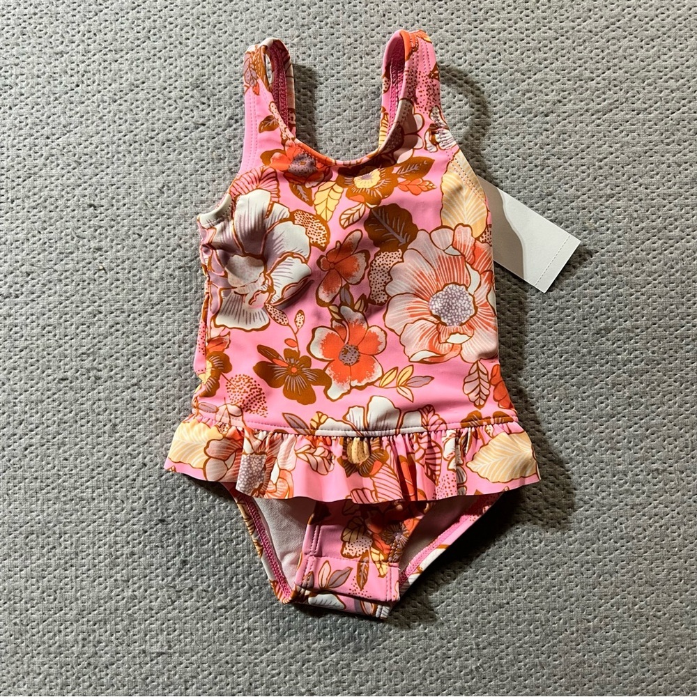 Oshkosh B’gosh Pink White Floral One Piece Ruffle Swimsuit 9 Months NWT